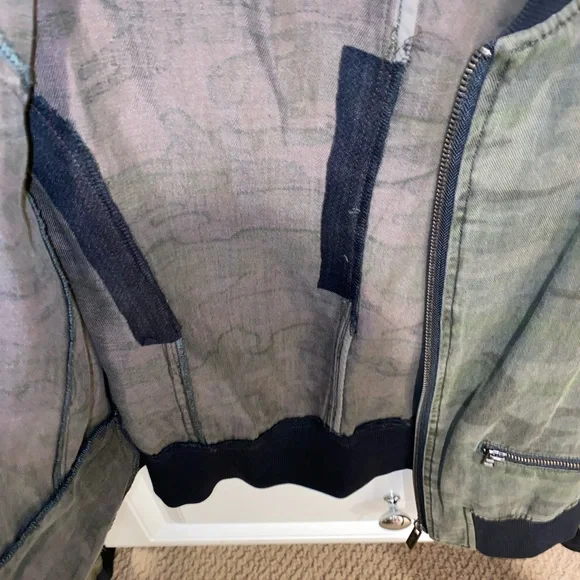 Sanctuary Camouflage Lightweight Bomber Jacket - Picture 7 of 8